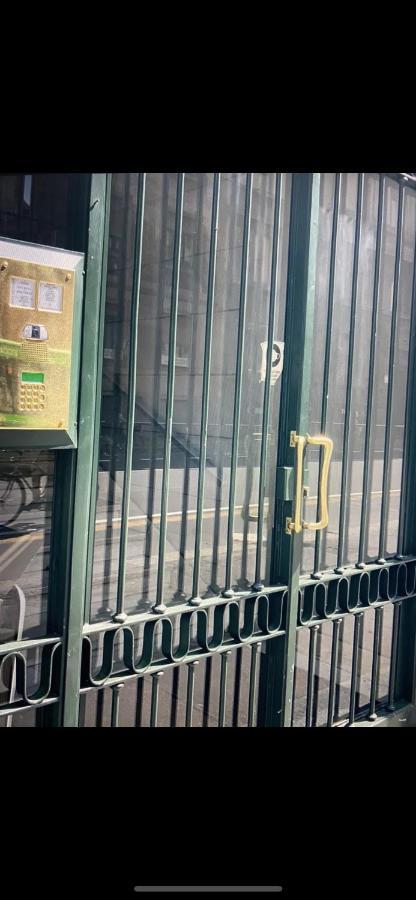 Milano: bellissimo appartamento in pieno centro Esterno foto