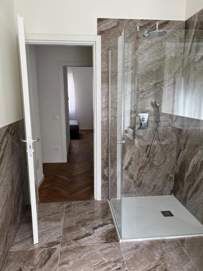 Milano: bellissimo appartamento in pieno centro Esterno foto